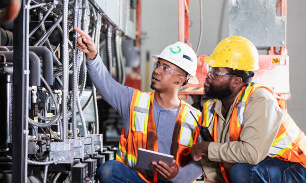 Best Affordable Electrician  in East Hazel Crest, IL